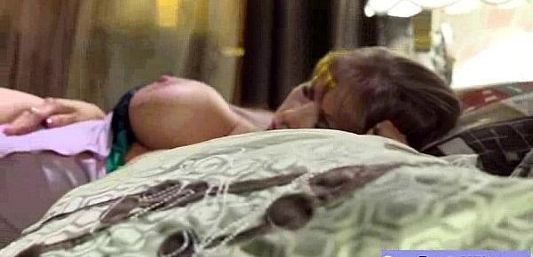  Big Tits Housewife (darla crane) Love Intercorse In Front Of Cam clip-10